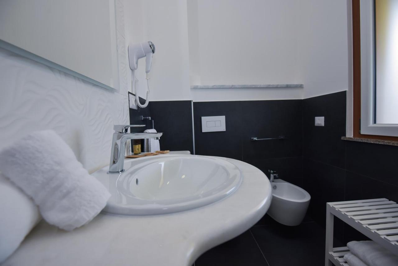 Vicocolli Rooms Muravera Ngoại thất bức ảnh