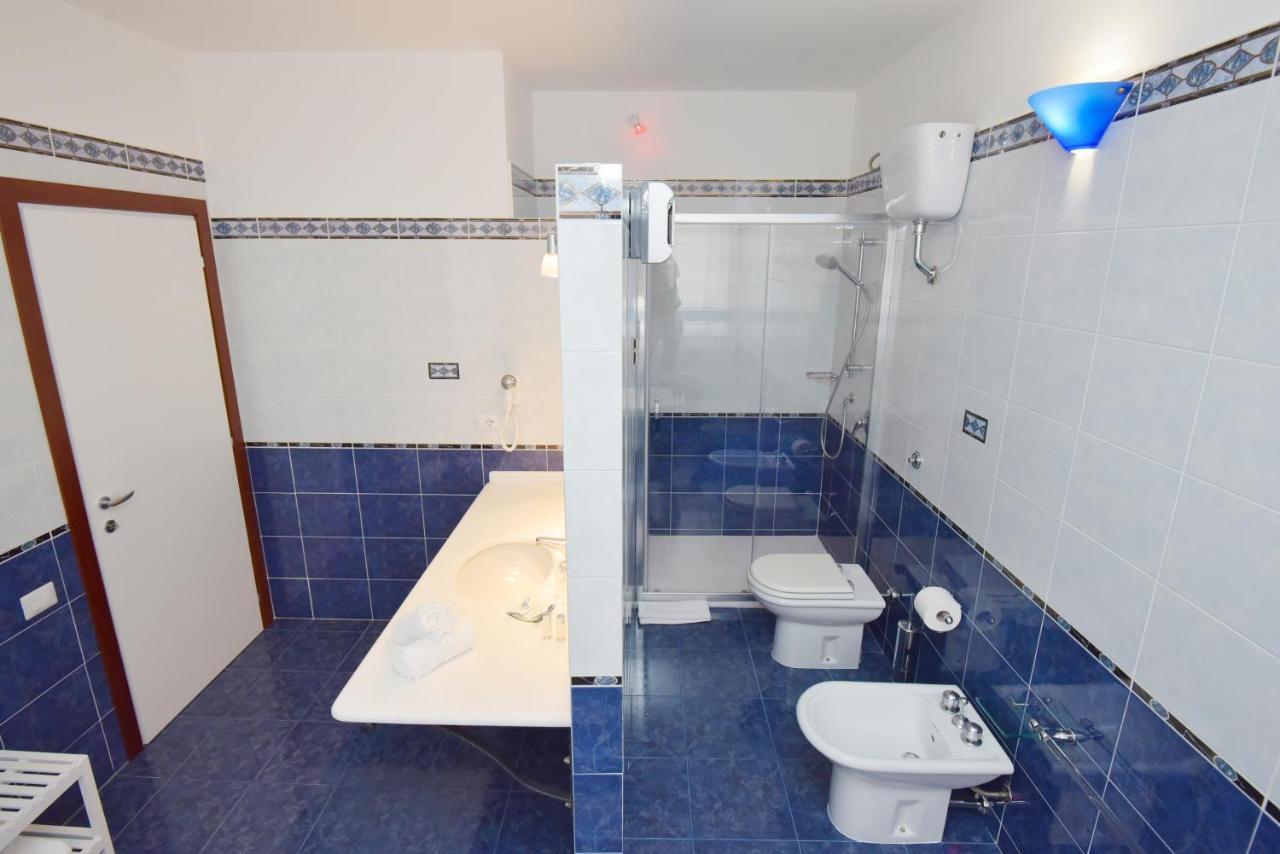 Vicocolli Rooms Muravera Ngoại thất bức ảnh